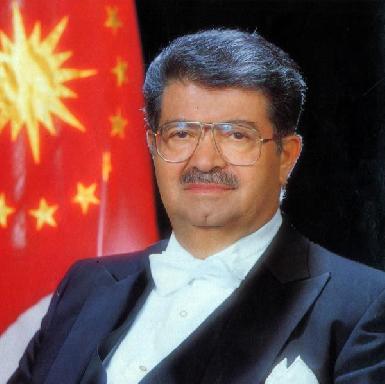 Президент Гюль приказал выяснить, не был ли убит Тургут Озал