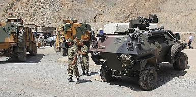 На юго-востоке Турции военный конвой подорвался на четырех минах