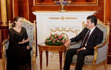 Специальный посланник ООН Анджелина Джоли посетила сирийских беженцев в Курдистане 