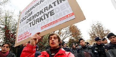 Международная кризисная группа призывает Турцию дать права курдам 