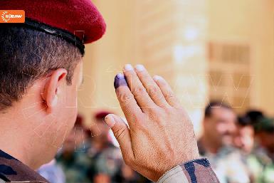 Фоторепортаж: военные Курдистана проголосовали за кандидатов в парламент