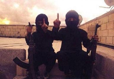 Боевики "Исламского государства" активно используют детей и подростков