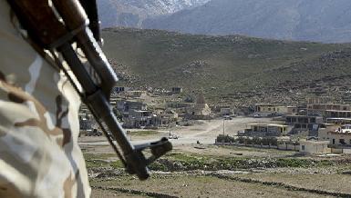 Курдские силы заняли основную дорогу на подступах к городу Манбидж в Сирии