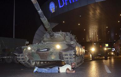 "Страна не окажется в руках оккупантов": что произошло в Турции в вопросах и ответах