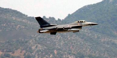 Турецкие самолеты бомбили приграничные районы Иракского Курдистана