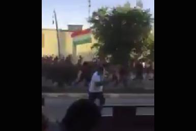 Шиитские ополченцы расстреливают курдских протестантов в Ханакине