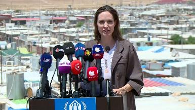 Анджелина Джоли поблагодарила Курдистан за помощь беженцам 