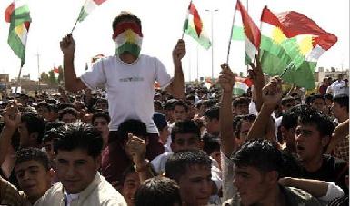 Курдский спор о национальном флаге 