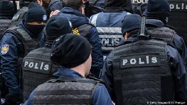 В Турции прошли массовые задержания полицейских