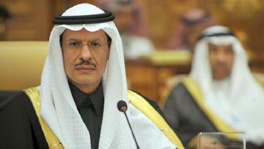 Саудовская Аравия надеется, что Ирак и Казахстан скоро компенсируют перепроизводство нефти