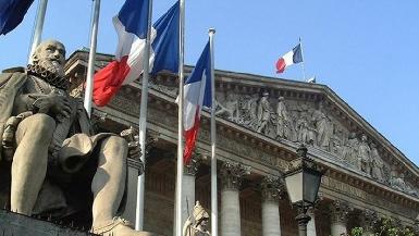 МИД Франции потребовал немедленно освободить двух французов, задержанных в Иране