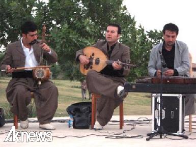 Курдские певцы и музыканты выступят в Швейцарии и Франции