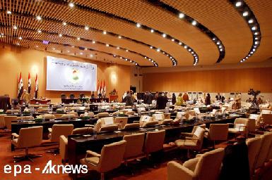 Иракский парламент обсуждает курдские нефтяные контракты 