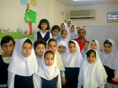 Семь миллионов иранских детей не могут пойти в школы