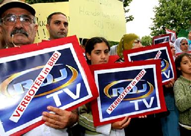 Курды в Париже протестуют против прекращения трансляции Рож-ТВ французским спутником