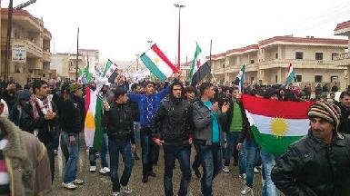 Курды начали массово митинговать в Сирии