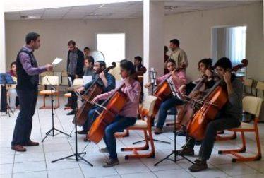 Диярбакыр: курдская музыкальная школа имени армянского певца
