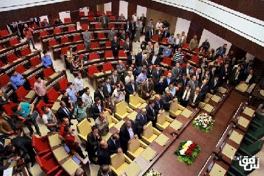 Парламент Курдистана обсуждает внесение изменений в проект конституции Региона 