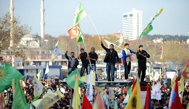 Стамбул: курды демонстрируют солидарность 
