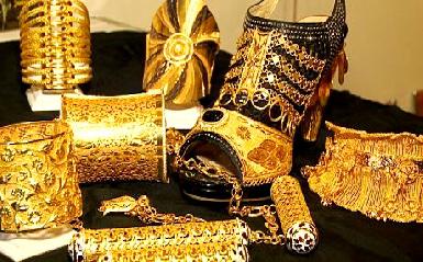 "Золотая лихорадка" в Курдистане: золотые туфли, золотые кинжалы и золотые автоматы Калашникова 