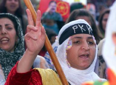 В Турции прошла демонстрация в поддержку автономии курдов в Сирии