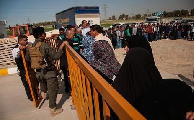 Власти и НПО Курдистана пытаются справиться с наплывом беженцев из Анбара