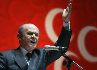 Националистическое движение Турции требует от Эрдогана извинений
