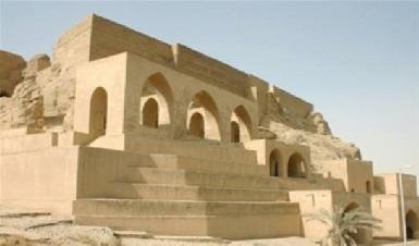Боевики уничтожили старейшую церковь Ирака 