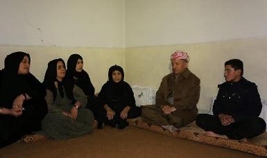 Президент Барзани посетил семьи троих братьев, героически погибших за Курдистан