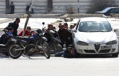 СМИ: число жертв нападения боевиков в Тунисе возросло до 19
