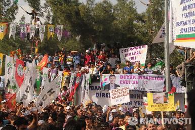 Правящая партия Турции не намерена придавать курдам особый статус