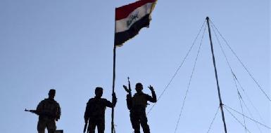 Над центром Рамади поднят флаг Ирака