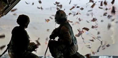 Иракские истребители разбрасывают листовки на севере страны