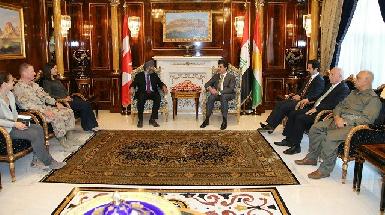 Премьер-министр Курдистана провел совещание с министром обороны Канады