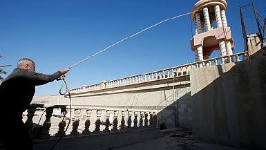 Ирак. Христиане установили крест на восстановленной церкви