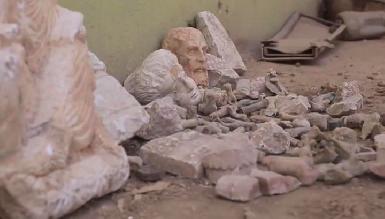 Боевики ИГИЛ разрушили античные статуи в Дура-Европос на Евфрате