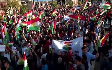Курды протестуют перед офисами ООН и США