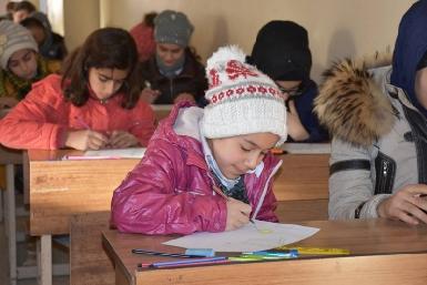 Сотни перемещенных из Туз-Хурмату детей остались без школ