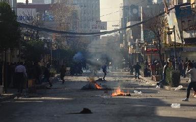 В Сулеймании продолжаются протесты, атакован офис ДПК в Кифри