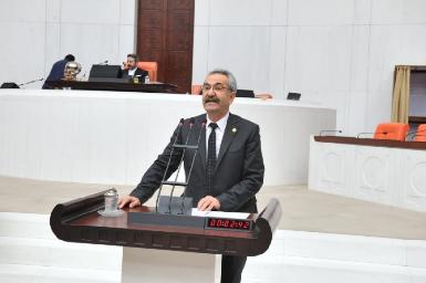 Турецкий суд приговорил депутата НДП к 5 годам тюрьмы