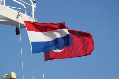 Нидерланды приостанавливают дипломатические отношения с Турцией