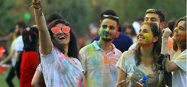 В Эрбиле начался Фестиваль красок