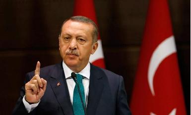 Эрдоган: США не продают нам оружие, но бесплатно дают его курдам