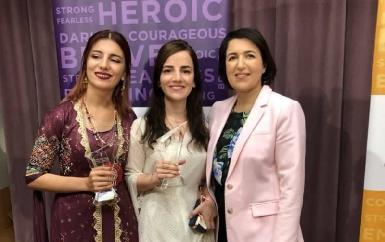 Две курдские девушки получили премии США