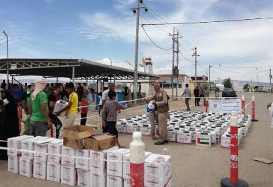 Фонд Барзани и правительство ОАЭ предоставили гуманитарную помощь вынужденным переселенцам в Курдистане