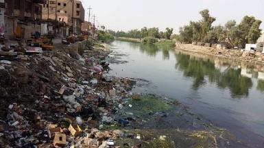 Количество людей, отравившихся грязной водой в Басре, достигло 102 000
