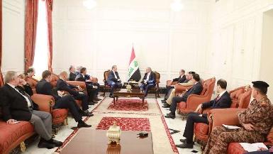 Иракский премьер пригласил Путина посетить страну