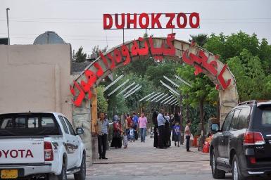В зоопарке Дохука лев напал на девушку 