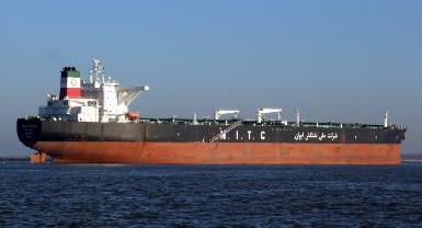Reuters: Иран пытается тайно приобретать старые танкеры для обхода санкций США