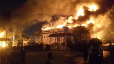 Сторонники Садра напали на торговый центр в Наджафе